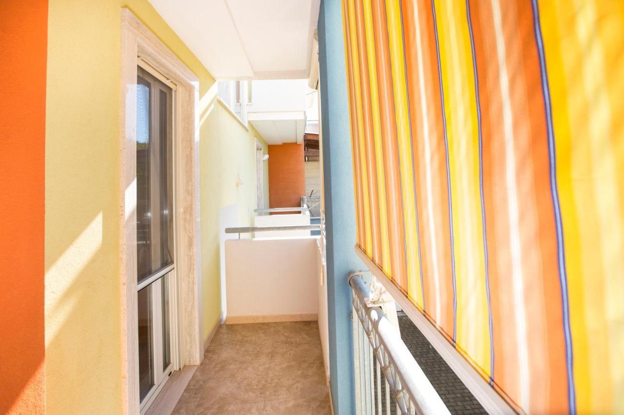 La Finestra Blu Apartment Marina di Ginosa Exterior photo